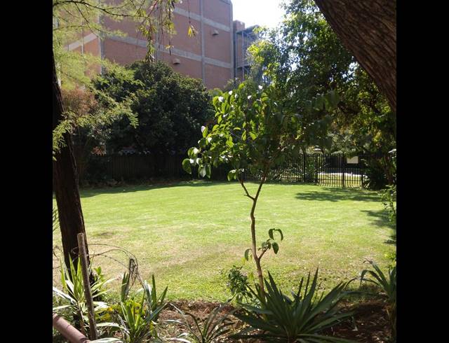 3 BEDROOM APARTMENT FOR SALE IN SUNNYSIDE